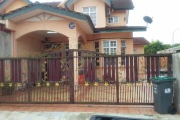 1 1/2 Storey Corner Jalan Soga Taman Bukit Tiram